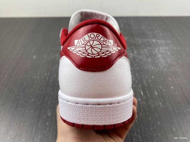 Varsity 705329-101 Red 1 Jordan Low Retro White 0617